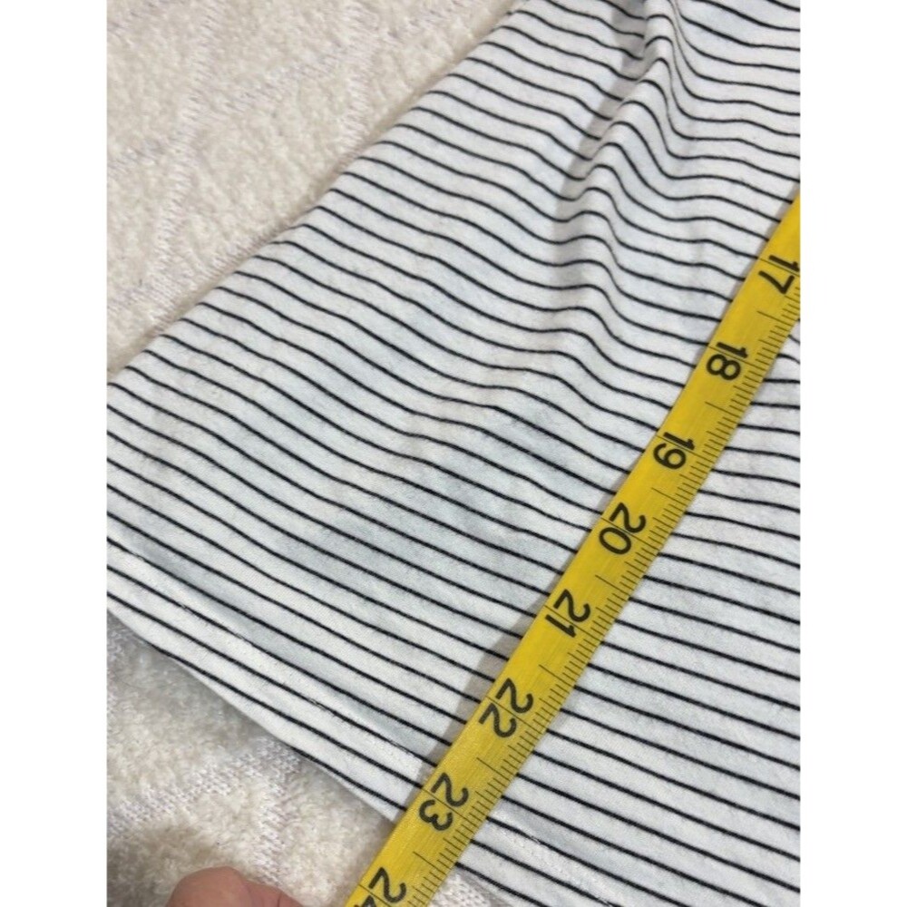 Banana Republic Woman’s  Blue & White Striped T-Shirt Ties At Waist Size Medium - Picture 11 of 12